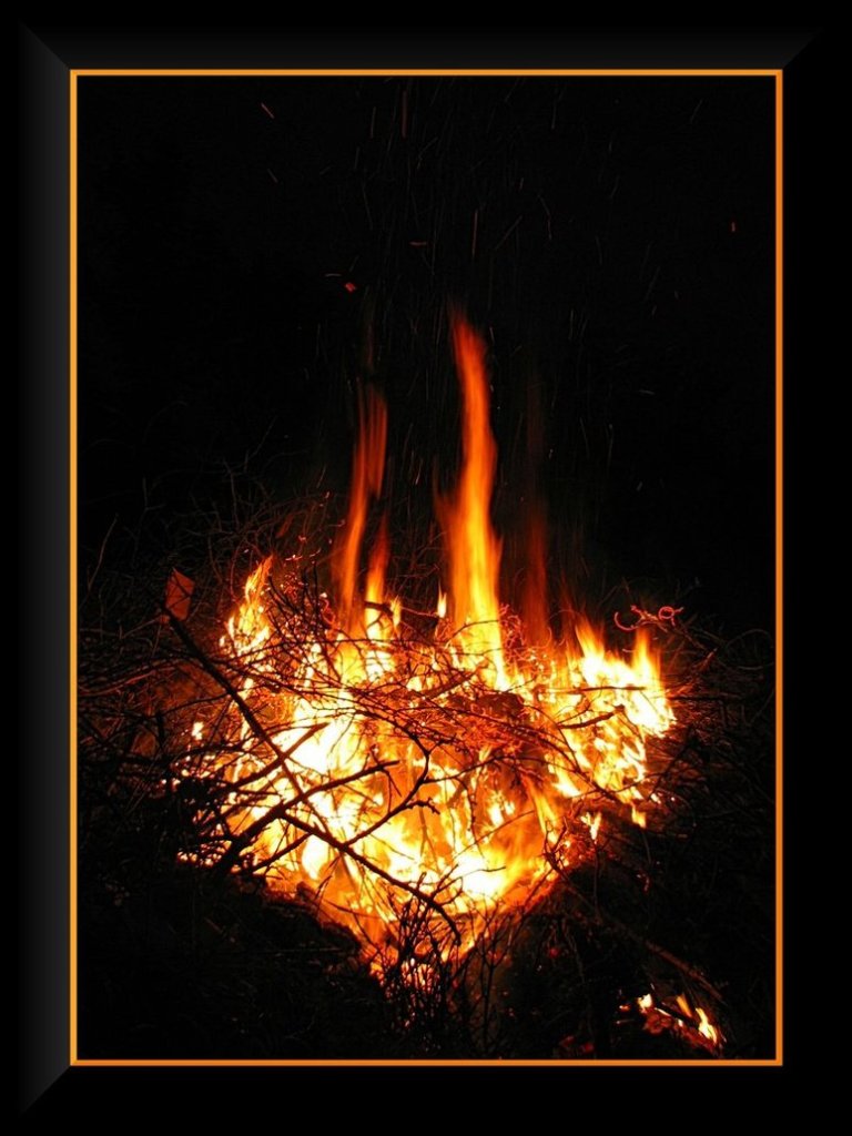 my_burning_heart____by_yancis-d3jttf3